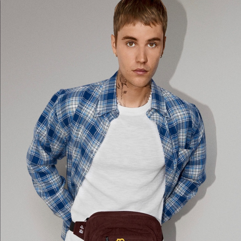 Justin Bieber * Tim Hortons - Picture 6 of 6